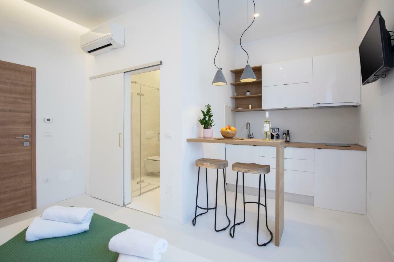Twins Idola Apartments Pula Exterior foto